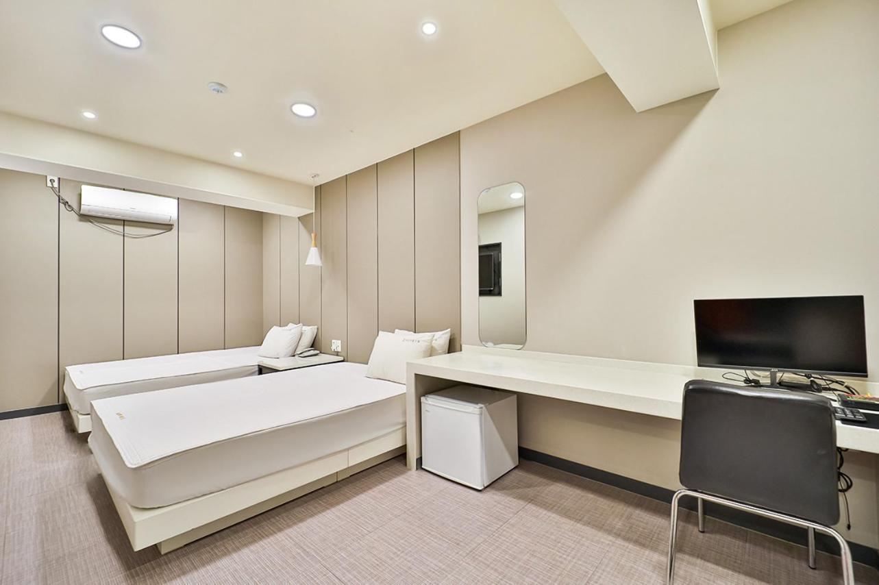 Top Motel Busan Extérieur photo