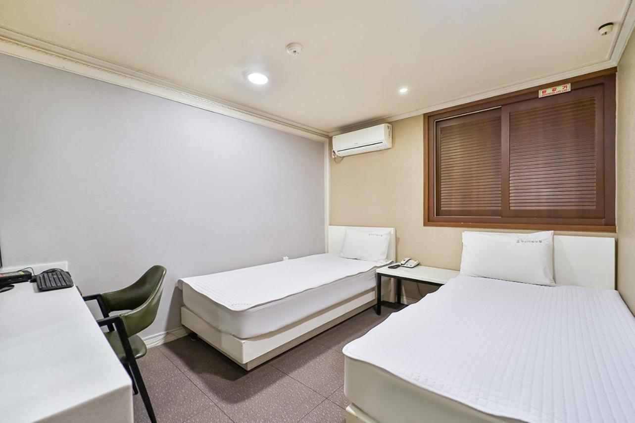 Top Motel Busan Extérieur photo